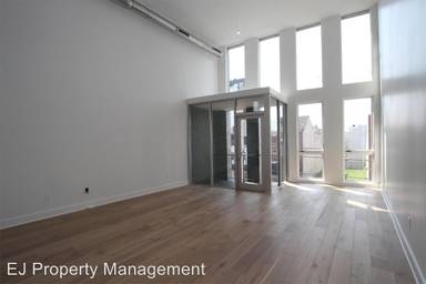 Main picture of 807 N 2nd St