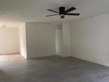 Main picture of 7547 Sycamore Dr