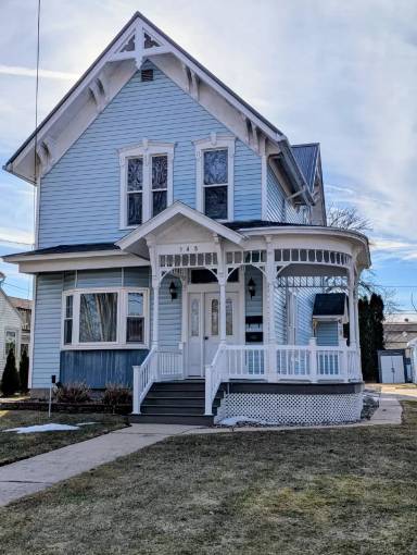 Main picture of 348 Carrington St