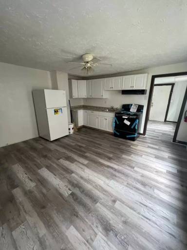 Main picture of 9 Quinton Alloway Rd