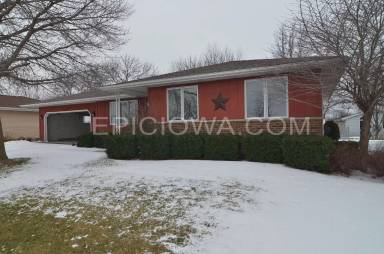 Main picture of 3737 29th Ave