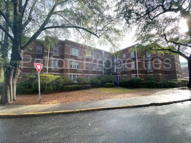 Main picture of 611 Waccamaw Ave