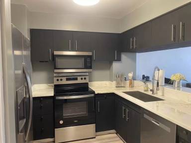 Main picture of Makaha Valley Towers