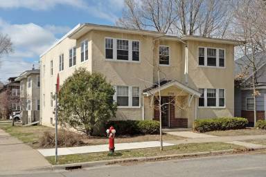 Main picture of 1012 W 34th St