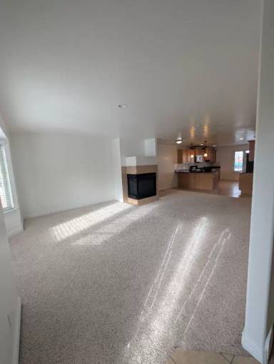 Main picture of 1320 E Lake Springs Ln