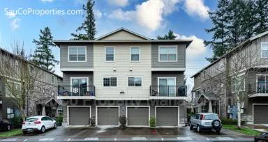 Main picture of 8726 NE Delamere Way