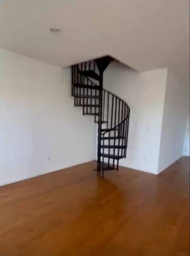 Main picture of 2010 Steinway St