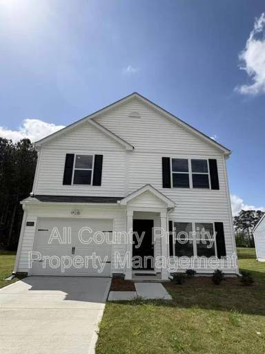 Main picture of 3803 Falcon Ct