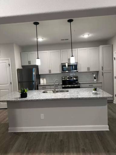 Main picture of 3020 Spire View Ln
