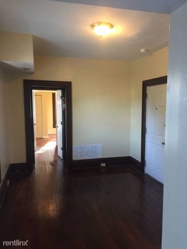 Main picture of 1003 8th St
