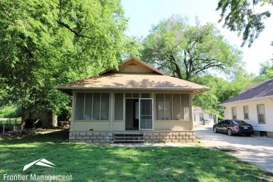 Main picture of 1010 Ratone St