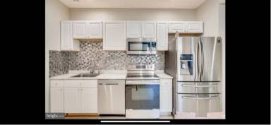Main picture of 7332 Bradley Blvd