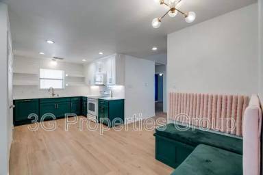 Main picture of 753 Burr Oak Dr