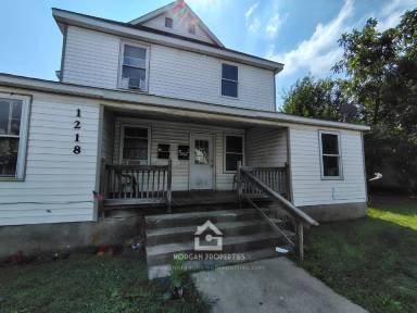 Main picture of 1218 S 18th St