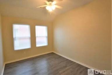 Main picture of 2746 Lofty Elm St