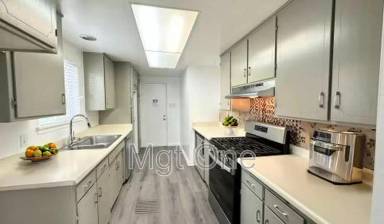 Main picture of 4637 Central Ave