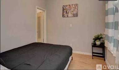 Main picture of 1076 Neil Ave