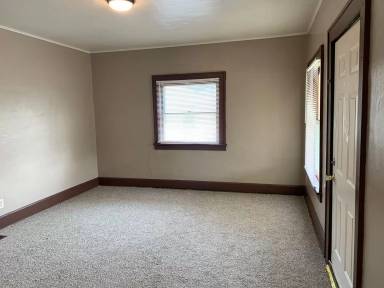 Main picture of 1608 N Elm St