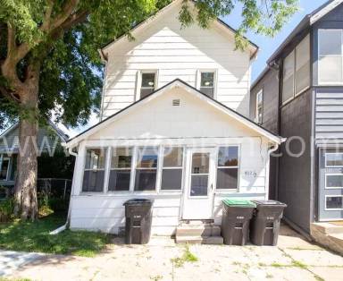 Main picture of 402 William St