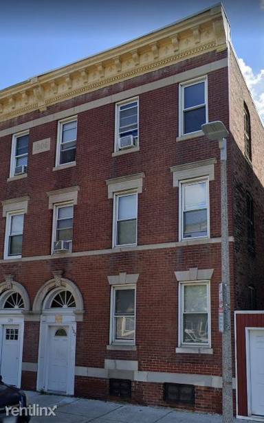 Main picture of 133 Cottage St