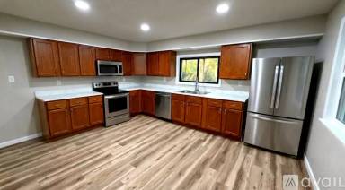 Main picture of 119 N Hickory St