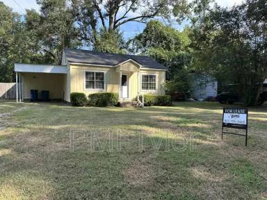 Main picture of 427 Turkey Creek Dr