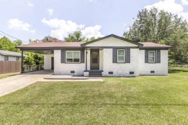 Main picture of 1032 Taylors Mill Rd