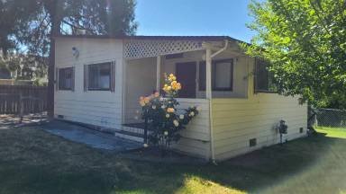 Main picture of 2017 McCarter Ln