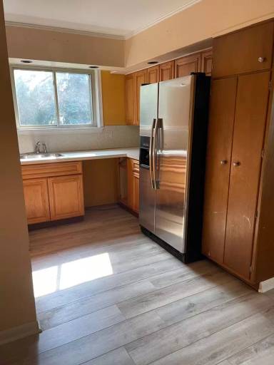 Main picture of 2117 E Livingston St