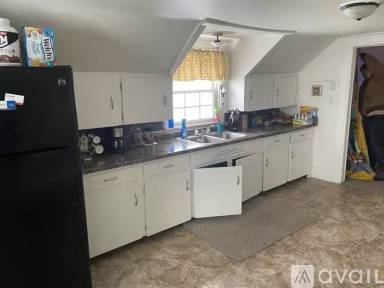 Main picture of 818 S 1st Ave