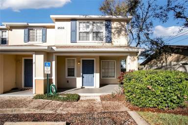 Main picture of 2533 Harn Blvd