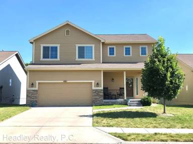 Main picture of 4511 Waterford Ave