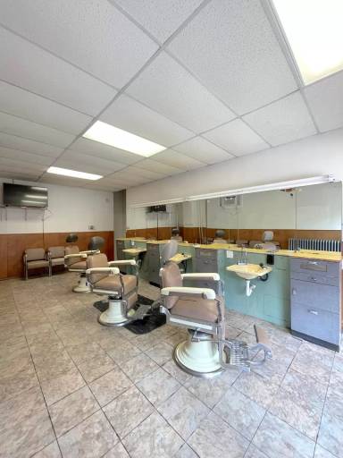 Main picture of 201 N Philips St