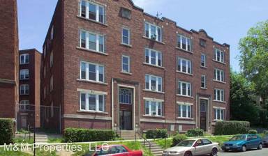 Main picture of 31 Fort Pleasant Ave