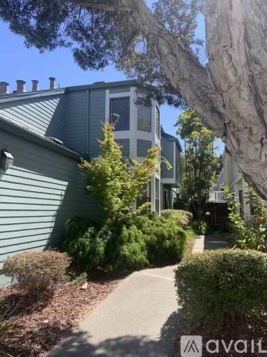 Main picture of 149 Oak Park Dr