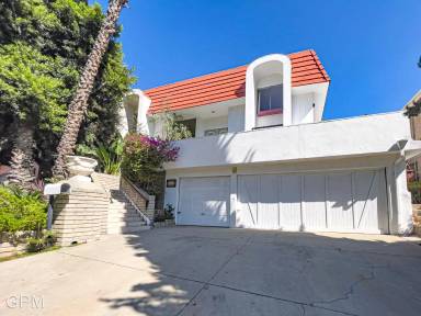 Main picture of 3424 Lambeth St