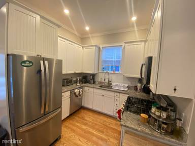 Main picture of 183 River St