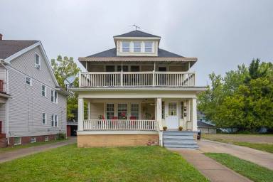 Main picture of 3333 Desota Ave