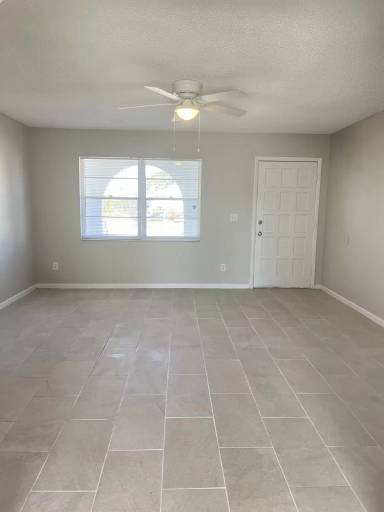 Main picture of 3419 SE 4th Ave