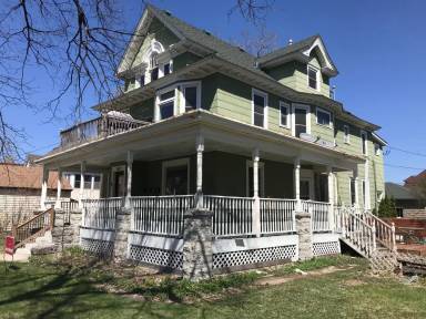 Main picture of 2613 Bryant Ave S