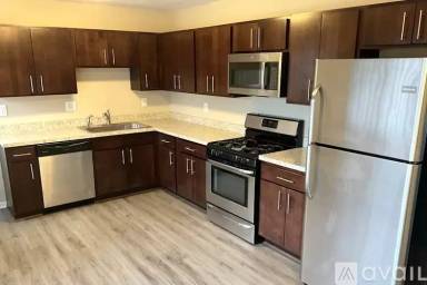 Main picture of 18624 W Mountain View Rd