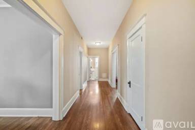Main picture of 200 N Waldran Blvd