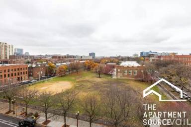 Main picture of 1325 N Wells Apartments