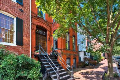 Main picture of 3322 N St NW