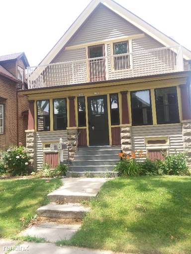 Main picture of 1305 S 61st St