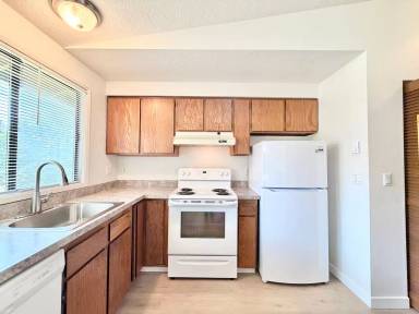 Main picture of 7018 Montauk Cir