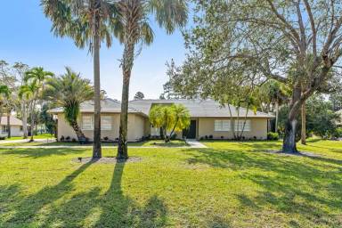 Main picture of 13724 Doubletree Trl