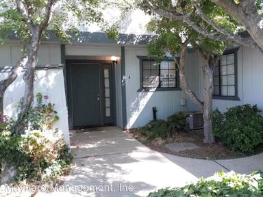 Main picture of 4 Westview Dr