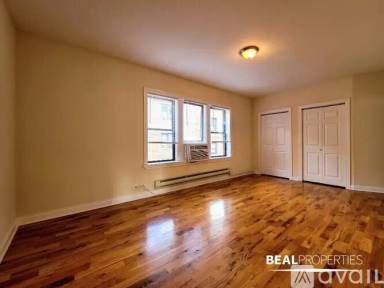 Main picture of 3720 1/2 N Pine Grove Ave