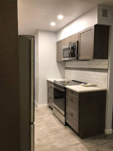 Main picture of Golden Pines Condominiums
